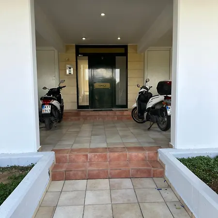 Δωματιο Χαλαρωσησ Με Θέα Και Ησυχία Patras Exterior photo